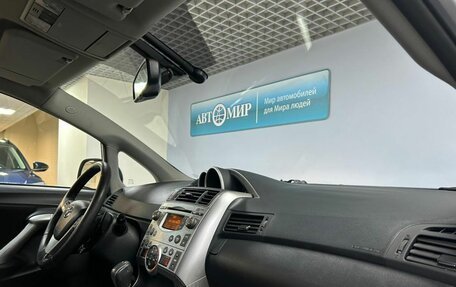 Toyota Verso I, 2011 год, 1 042 000 рублей, 13 фотография