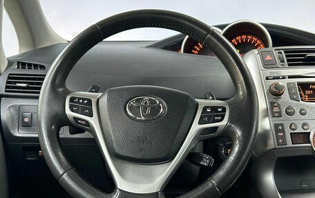 Toyota Verso I, 2011 год, 1 042 000 рублей, 16 фотография