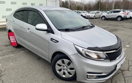 KIA Rio III рестайлинг, 2015 год, 820 000 рублей, 1 фотография