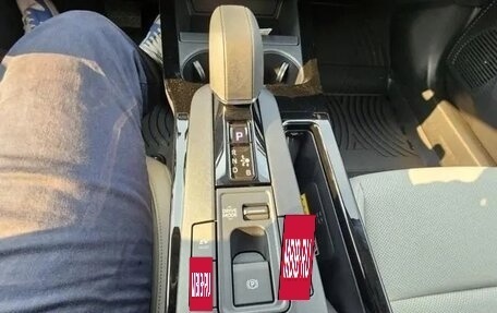 Toyota Prius IV XW50, 2025 год, 5 178 000 рублей, 14 фотография