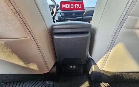 Toyota Prius IV XW50, 2025 год, 5 178 000 рублей, 20 фотография