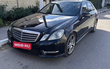 Mercedes-Benz E-Класс, 2012 год, 1 495 000 рублей, 3 фотография