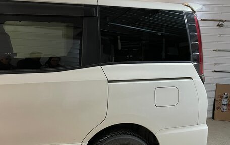 Toyota Noah III, 2019 год, 2 850 000 рублей, 7 фотография