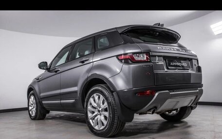 Land Rover Range Rover Evoque I, 2017 год, 3 000 000 рублей, 2 фотография