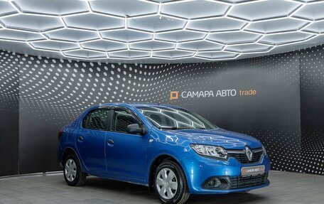 Renault Logan II, 2017 год, 784 000 рублей, 3 фотография