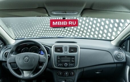 Renault Logan II, 2017 год, 784 000 рублей, 12 фотография