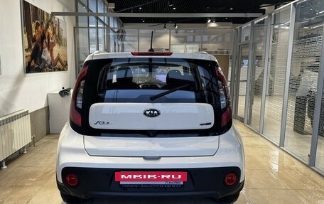 KIA Soul II рестайлинг, 2017 год, 1 500 000 рублей, 4 фотография