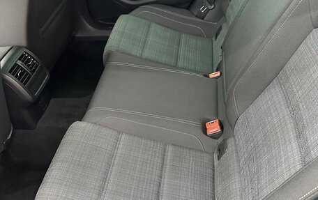 Volkswagen Passat B8 рестайлинг, 2020 год, 2 150 000 рублей, 10 фотография