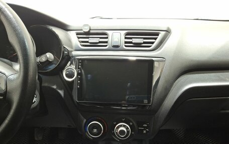 KIA Rio III рестайлинг, 2014 год, 900 000 рублей, 13 фотография