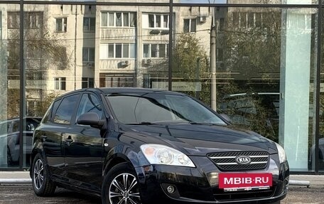 KIA cee'd I рестайлинг, 2009 год, 800 000 рублей, 3 фотография