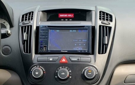 KIA cee'd I рестайлинг, 2009 год, 800 000 рублей, 12 фотография