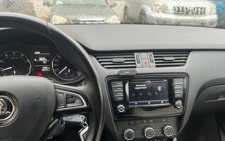 Skoda Octavia, 2017 год, 1 700 000 рублей, 6 фотография