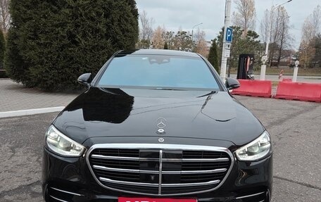 Mercedes-Benz S-Класс, 2022 год, 15 500 000 рублей, 2 фотография