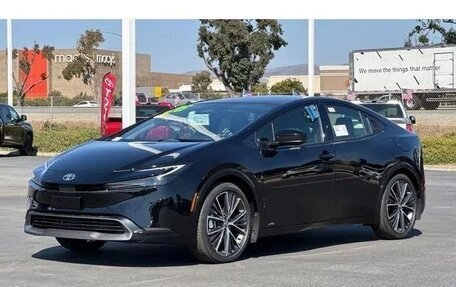 Toyota Prius IV XW50, 2025 год, 5 088 000 рублей, 3 фотография