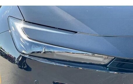 Toyota Prius IV XW50, 2025 год, 5 088 000 рублей, 9 фотография