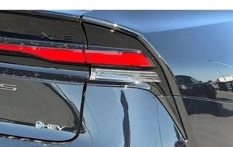 Toyota Prius IV XW50, 2025 год, 5 088 000 рублей, 10 фотография