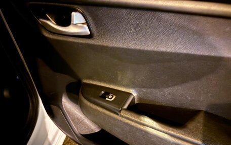 KIA Rio IV, 2020 год, 1 050 000 рублей, 5 фотография