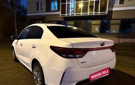 KIA Rio IV, 2020 год, 1 050 000 рублей, 8 фотография