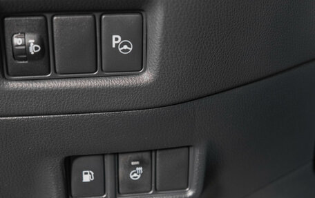 Toyota C-HR I рестайлинг, 2022 год, 2 899 000 рублей, 25 фотография