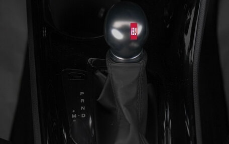 Toyota C-HR I рестайлинг, 2022 год, 2 899 000 рублей, 23 фотография