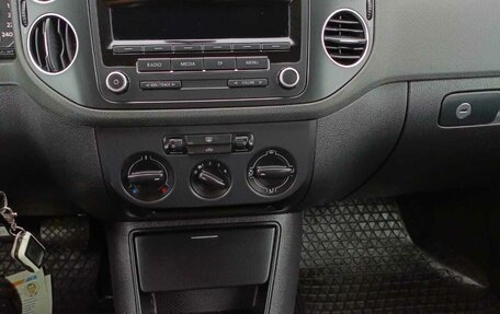 Volkswagen Golf Plus II, 2013 год, 930 000 рублей, 18 фотография