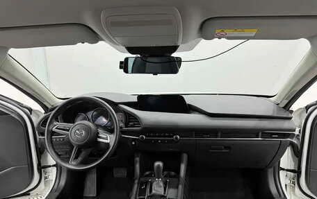 Mazda 3, 2022 год, 1 190 000 рублей, 9 фотография