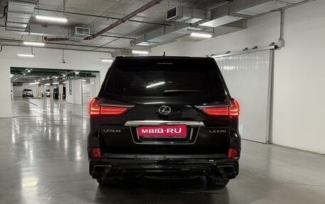 Lexus LX III, 2018 год, 6 390 000 рублей, 7 фотография
