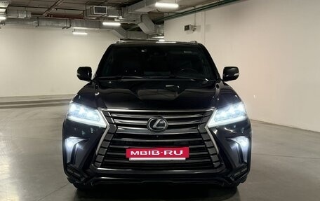 Lexus LX III, 2018 год, 6 390 000 рублей, 2 фотография