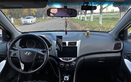 Hyundai Solaris II рестайлинг, 2013 год, 650 000 рублей, 6 фотография