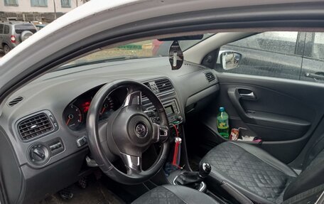 Volkswagen Polo VI (EU Market), 2013 год, 600 000 рублей, 8 фотография