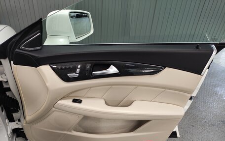 Mercedes-Benz CLS, 2016 год, 2 170 000 рублей, 16 фотография