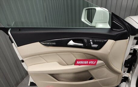 Mercedes-Benz CLS, 2016 год, 2 170 000 рублей, 14 фотография