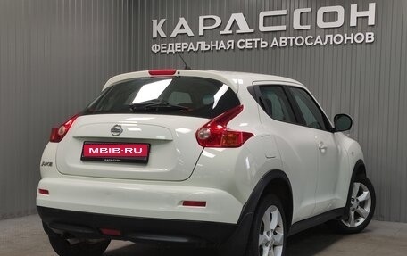 Nissan Juke II, 2011 год, 875 000 рублей, 2 фотография