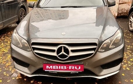 Mercedes-Benz E-Класс, 2015 год, 2 410 000 рублей, 3 фотография