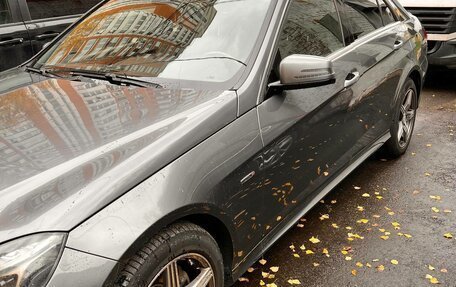 Mercedes-Benz E-Класс, 2015 год, 2 410 000 рублей, 10 фотография