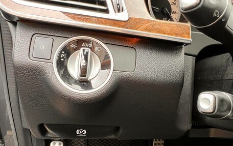 Mercedes-Benz E-Класс, 2015 год, 2 410 000 рублей, 16 фотография