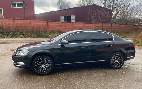 Volkswagen Passat B7, 2012 год, 1 050 000 рублей, 2 фотография