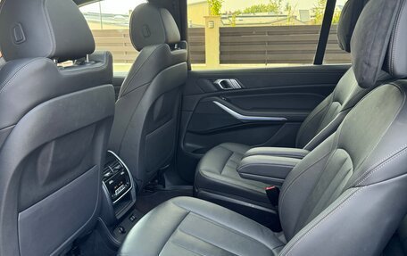 BMW X7, 2022 год, 7 500 000 рублей, 21 фотография