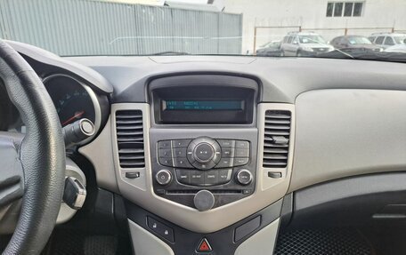 Chevrolet Cruze II, 2011 год, 470 000 рублей, 18 фотография