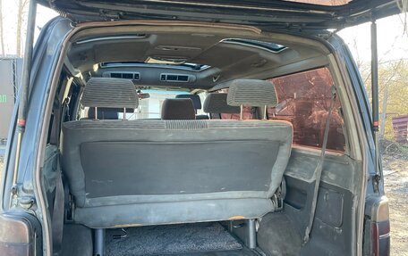 Toyota HiAce H100, 1991 год, 470 000 рублей, 3 фотография