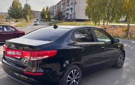 KIA Rio III рестайлинг, 2016 год, 1 050 000 рублей, 3 фотография