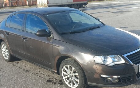 Volkswagen Passat B6, 2007 год, 570 000 рублей, 2 фотография