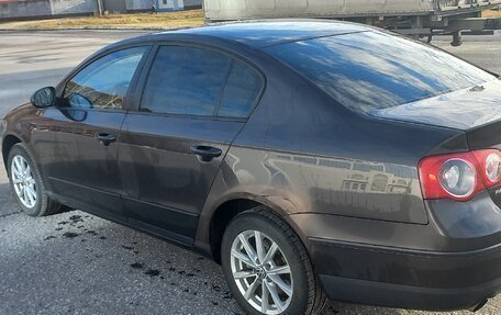 Volkswagen Passat B6, 2007 год, 570 000 рублей, 11 фотография