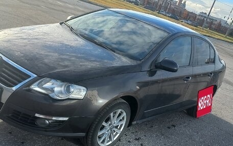 Volkswagen Passat B6, 2007 год, 570 000 рублей, 3 фотография