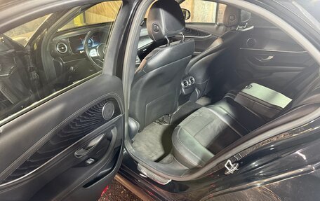 Mercedes-Benz E-Класс, 2019 год, 3 000 000 рублей, 9 фотография