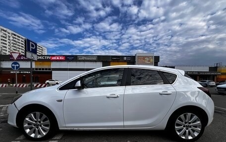 Opel Astra J, 2010 год, 900 000 рублей, 14 фотография