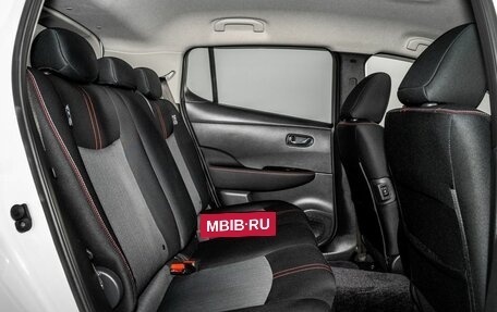 Nissan Leaf II, 2018 год, 1 750 000 рублей, 7 фотография