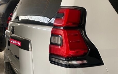 Toyota Land Cruiser Prado 150 рестайлинг 2, 2018 год, 4 700 000 рублей, 1 фотография