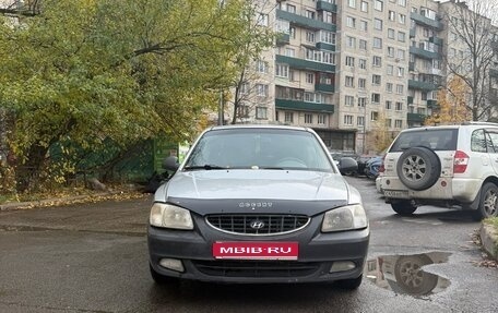 Hyundai Accent II, 2005 год, 200 000 рублей, 1 фотография
