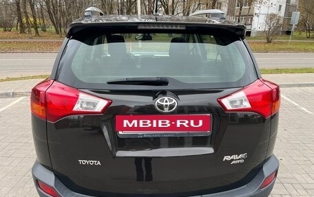 Toyota RAV4, 2014 год, 1 999 999 рублей, 4 фотография